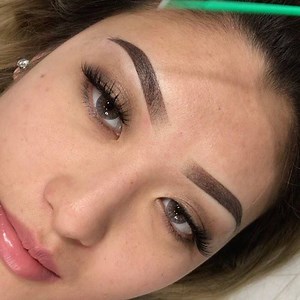 Ombré powder brow ✨2018 is FULLY BOOKED! Now open for 2019 bookings ✍🏻 link to schedule is in my bio👆🏻 ———————————————————— Ombré powder brows $600 (2 hours-lasted up to 3 years) Microblading $550 (2 hours- lasted up to 1 year) Combination of ombré powder Microblading $700 Color corrections shape new set of brows $700 All methods require 2 sessions to complete - 1st touch up $100 color corrections $100 ———————————————————— Feel free to DM or text 7145104505 for any questions. Send me a pictur