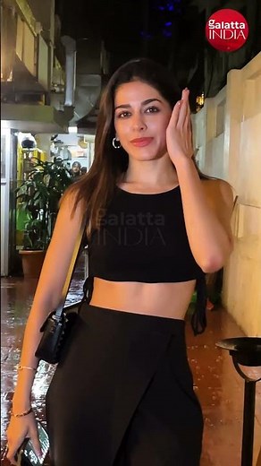 Alaya F Spotted at Izumi Bandra 🍣 | Chic & Casual Look! #alayaf #shorts