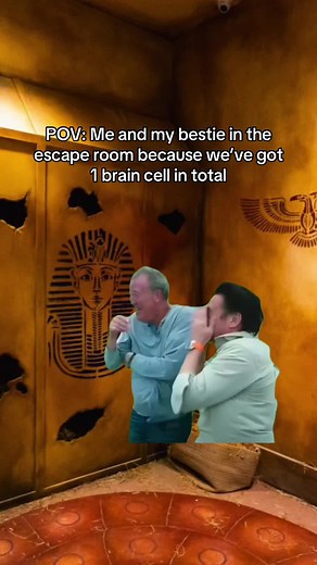 Challenging Escape Room Puzzles with Friends