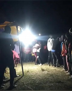 Pale DM mambo Yamechemka! Every legend grabbing his lioness pale dance floor na mastyle zao deadly deadly. Wale hawana mtu au style wanakula tu kwa macho kwa kipoole pale kwa giza au nyuma ya tent as they grief over mwendasake. Its gonna be a very long night. By the time we reach 2026 tutakuwa tumechoka sana. Awuoro! | Jaramogi Allan Ofula