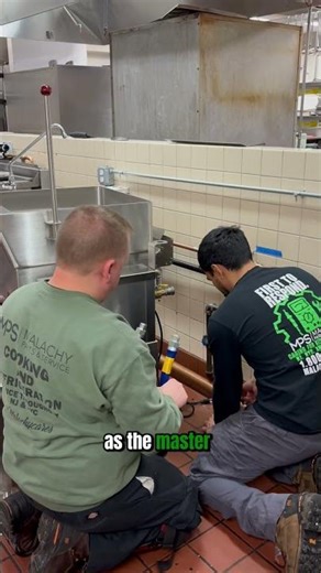 New Techs vs. Master Tech: Eyes Wide, Wrenches Ready! 🤯🛠️