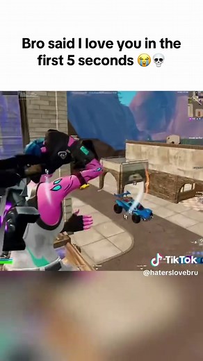 Fortnite Love Story: A Heartfelt Encounter