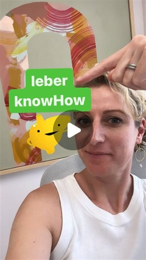 Dr. Birgit Dinnewitzer | Darmgesundheit | Klarheit on Instagram: "Der Schmerz der Leber ist die Müdigkeit. Das Organ hat keine Schmerz-Antennen. Deshalb kann eine Fehlfunktion der Leber oft übersehen werden. Symptome können sein: Müdigkeit Lustlosigkeit Appetitlosigkeit Unverträglichkeit von Fett und Alkohol Blähungen oder Durchfall Laborwerte der Leber: Unterscheidung zwischen Störungen der Leberzellen: GOT, GPT, GammaGT,GLDH, Eisen und Zink. Störungen in der Ausscheidung, also der Leberleistun