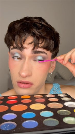 How to store your makeup for later use? 🫦 Did you know these tricks? 🤣 #makeup #makeuphacks