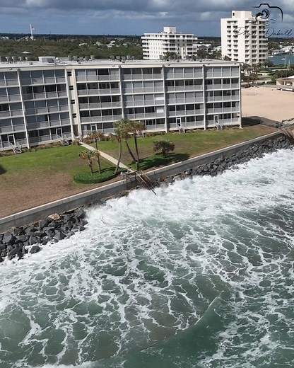 11K views · 183 reactions | Check out the beaches around Jupiter, Florida after a few days of high winds and rough seas. Filmed 12/17/2023. | Paul Dabill Photography | Facebook