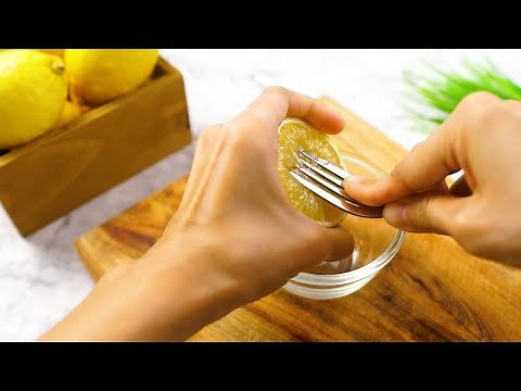 How to Squeeze a Lemon