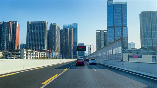 Driving through the heart of the largest metropolis in western China