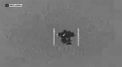 20 MILLION views in 1 day.The Pentagon released their fourth batch of UFO videos yesterday and already got hit with a community note saying its a large deformed balloon.The internet exploded with people making memes of it saying that It was just a pig balloon and making fun of the government for even releasing these as possible alien spacecraft footage. This is the Flying Pig Balloon $FPBhttps://t.co/DxrTsDNotGhttps://t.co/MhURGytxU6https://t.co/lbpItj9Z6M