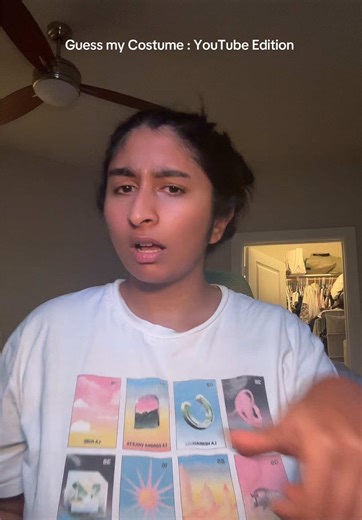 Guess My Costume: YouTube Edition with Liza Koshy