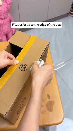 Your go-to cutting tool — smart and safe. With a ceramic edge that stays sharp, a blade that retracts automatically, and a magnetic body that sticks anywhere, this utility knife makes every task quick, clean, and hassle-free. Don’t miss out—shop now! | Nextllc | Facebook