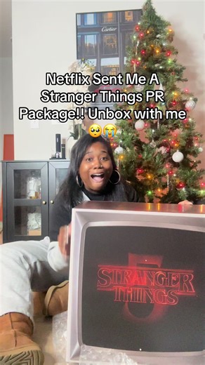 Unboxing Stranger Things PR Package