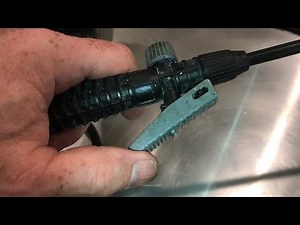 “fix” garden sprayer STUCK TRIGGER