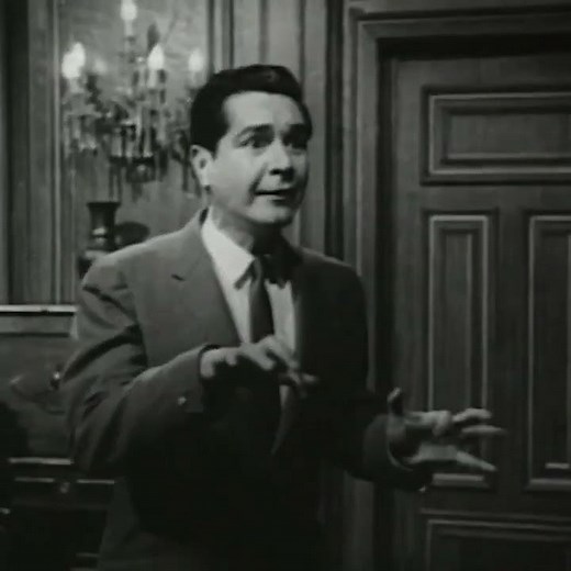 Bring me the Vampire (1963) Disintergrating #shorts