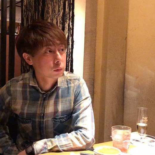 優 / ジュエリー@GSTV on Instagram: "辻直樹 vs 小俣友里 #gstv #麗しの宝石ショッピング #MC辻直樹 #コメンテーター小俣友里 #議題 #気の流れについて #なんだソレ #普段から２人はそのまんま #何年か前の誕生日会"