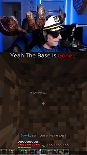I accidentally brought everyone to this base Minecraft prank guide