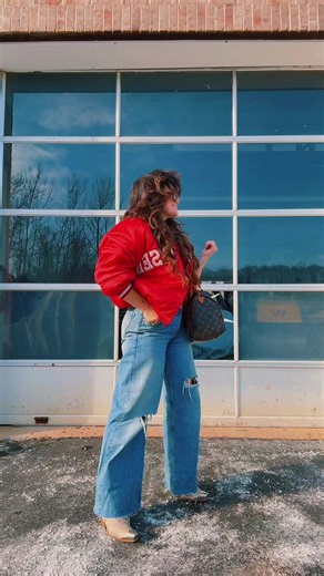 Funky Fashion Ideas for a Comfy Monday