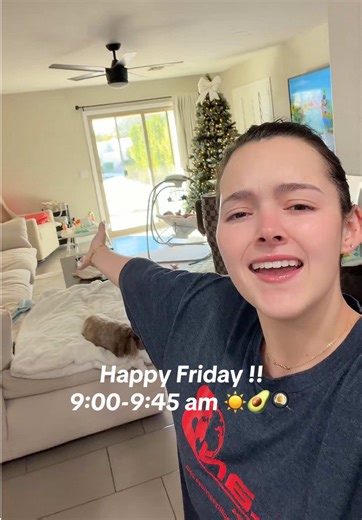 Weekend Morning Routine: A Young Mom's Vlog