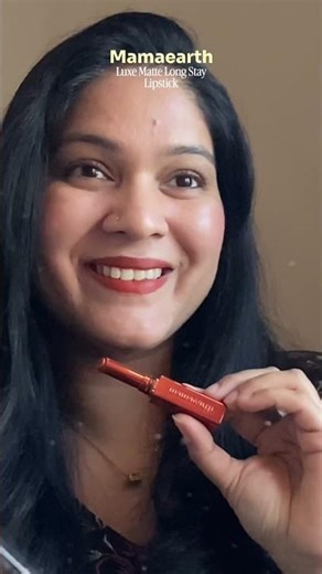 Mamaearth Luxe Matte Long Stay Lipstick 💄 #lipstick #mamaearthlipstick #mattelipstick #shorts #yt