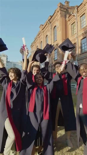 Kya aap jaante ho? Belgium me 1000+ types of beer milti hai 🍺😱 #factsinhindi #belgium #belgiumlife