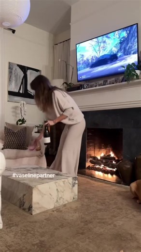 Get Red Carpet Ready with Vaseline Cocoa Radiant Lotion