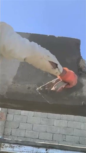 wall #construction #wallcoverings #plasterwall #satisfying The process of jacking a PE pipe stratum