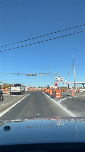 Crews worked overnight to get Southbound Darrington (past Horizon Blvd) open to its final configuration! 🥳 🔜 What’s next? Beginning January 12, expect an 8-week closure of southbound Darrington between Homestead and Horizon Blvd as crews begin road and waterline utility construction. 🚧 🎥: Joshua Tavarez, P.E., Transportation Engineer Horizon City Police Department Hello Horizon City Town of Horizon City, Texas El Paso County Sheriff Oscar Ugarte | Texas Department of Transportation