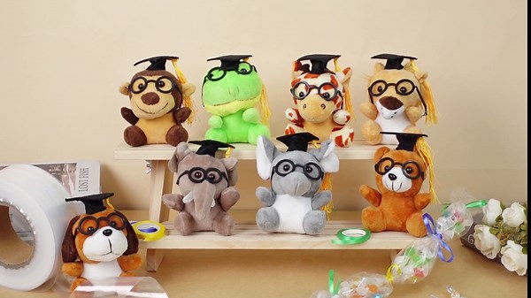 Glenmal 12 Pcs Graduation Stuffed Animal Candy Lei Making Kit Included 2 Inch x 110 yd Lei Bags 3 Rolls Ribbon 8 Animals Bulk 1 Roll Poly Tubing Class of 2026 Graduation Gift Kit