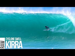 Huge Cyclone Swell Hits Kirra.
