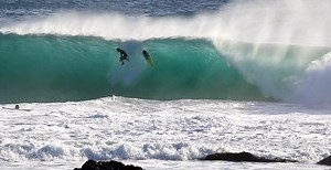36 reactions · 8 comments | This run of swell just keeps giving & giving. Heaps more vids from it to come so stay tuned. Will be posting them all in chronological order. Low res version here on --> Facebook 4k High res version here on my Youtube --> https://www.youtube.com/watch?v=GMFwYuchep0  Music by - Samos Surf Tracks - **1..Aneurysm **2..Spinal Meltdown **3..Mental Blockage Sky-Ads | Samos Surf Photography | Facebook