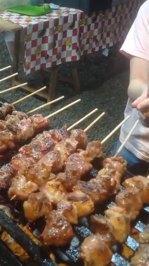 Conociendo un poquito de las comidas típicas y costumbres de Paraguay 🇵🇾 con una nueva amiga que le va encantar..y se llama Bruna .. saludos!!. | Lucas Méndez