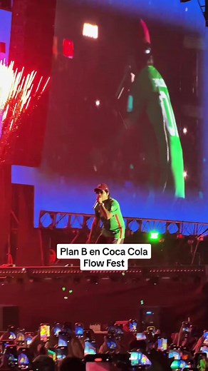 Chencho Corleone en el Coca-Cola Flow Fest 2024