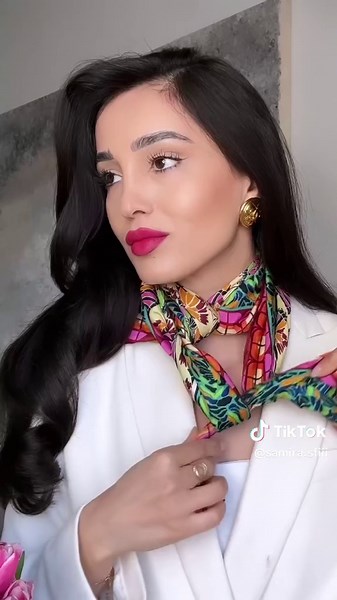 Creative Ways to Tie a Scarf for a Stylish Look