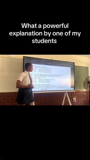 Level 3 question broken down really easily by one of the students 👏🏾👏🏾 this is really organic chemistry made easily 🫡🙏… #matric26 #matricphysicalscience #organicchemistry #hardworkpaysoff #highschoolteacher
