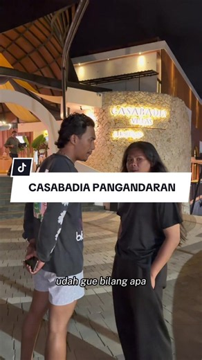 Emang paling bener jeng enakeun di @Casabadia Villas by Horison #iting1st #itingmeledak
