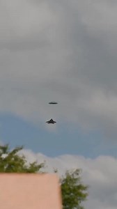 336K views · 5.9K reactions | UFO-Alien Join group watch more: Mysterious Aliens & UFO Disclosure ✔ | Aliens UFO Caught on Camera | Facebook