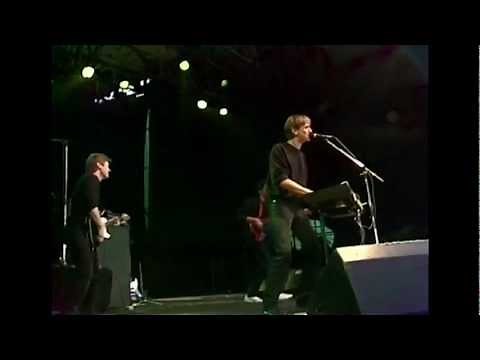 TV2 - Bag Duggede Ruder [Live]