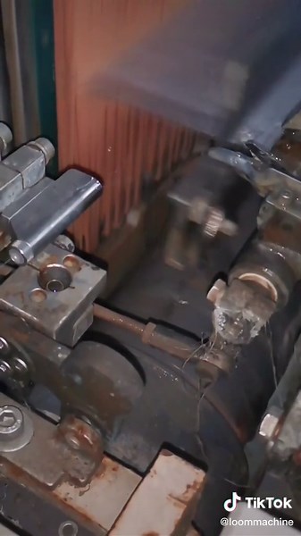 #waterjetloom #loommachine #wjl #wjlm #weavingloom #weavinglooms #textile #wovenfabric #saree #surat #bangladesh #pakistan #vietnam #indonesia