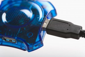 How to Fix a USB Connector With Bent Pins | Techwalla