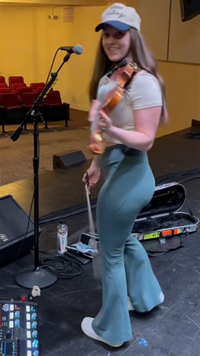 Maggie Baugh on Instagram: "Finish the Lick I have been a huge fan of @lindseystirling for an extremely long time! Finally decided to learn one of her tunes! This one is my favorite, little round table rival🎻 #fiddleplayer #lindseystirling #finishthelick #musician #ontour #roundtablerival"