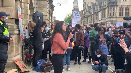 Oxford protesters call for removal of Cecil Rhodes statue