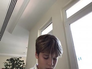 High-Performance Learning (HPL) provides our students with a powerful toolkit in the way they approach learning. We truly believe that through HPL our students quickly develop the cognitive and emotional skill-sets to grow in confidence and more fully exercise their intellect. Well done to Ignacio, who felt so inspired by his Move-Up Day lesson in Music yesterday; he carried on trying to learn this beautiful piano piece (Greatest Showman). This is still very much a work in progress but we are ve