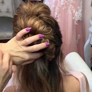 1.4M views · 11K reactions | Mohawk Upstyle By: @lalasupdos | MetDaan Creative | Facebook