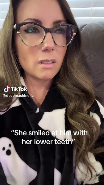 Funny Reading Moments: Smiling with Lower Teeth