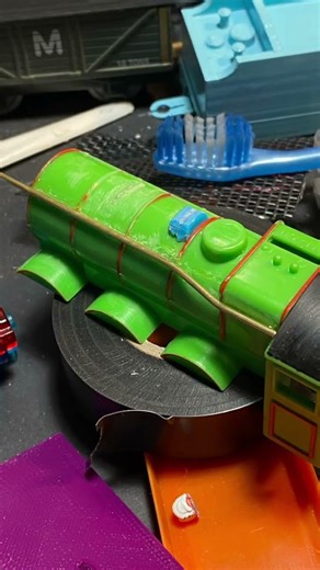 Custom black five 2009 Henry trackmaster and the steam engine name is Valentina