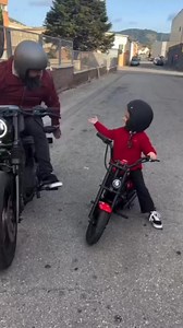 Un petit côté DMA Kustom Art 😉 | Bikes n' Babes n' Rock n' Roll