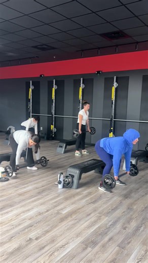 Love teaching my Barbell 45 class at @Crunch Fitness #fitness #crunchfittness #love #health