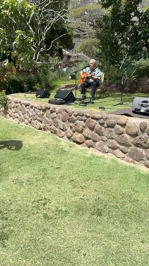 13 reactions | KPOA 93.5 FM on Reels | Facebook