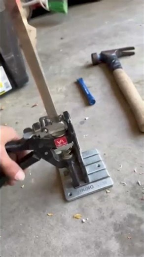 VA not lifting. Only going up and down