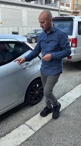 1.1M views · 13K reactions | Unlock Your Car with a Balloon and AAA Battery Genius Trick or Fake #CarHack #Prank #Viral | Fashion Room | Facebook