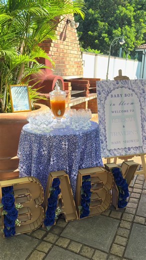 Baby in Bloom: 50 Guest Baby Shower Setup